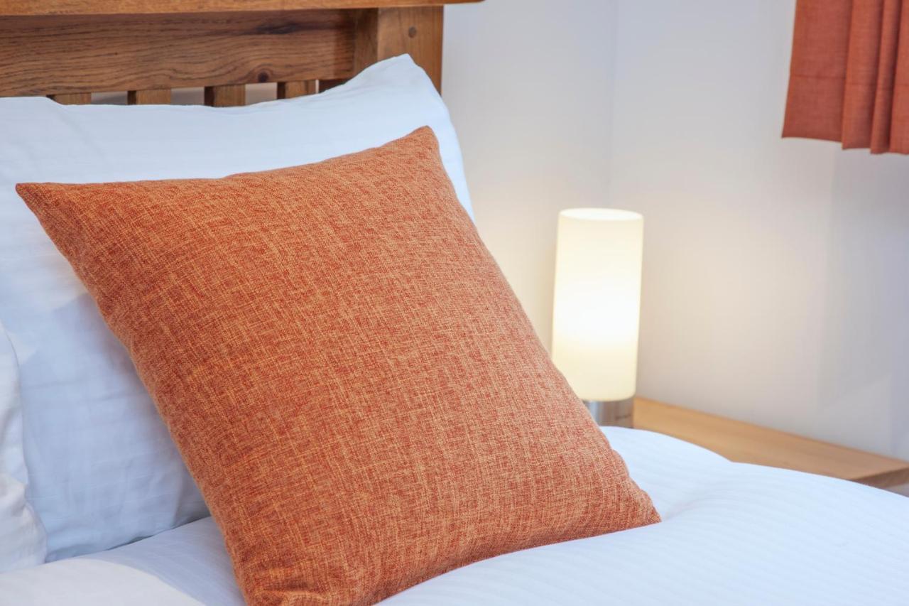 Premium 2 Bed Apt 1St Floor Sleeps 4 Adults In Oban Town Zewnętrze zdjęcie