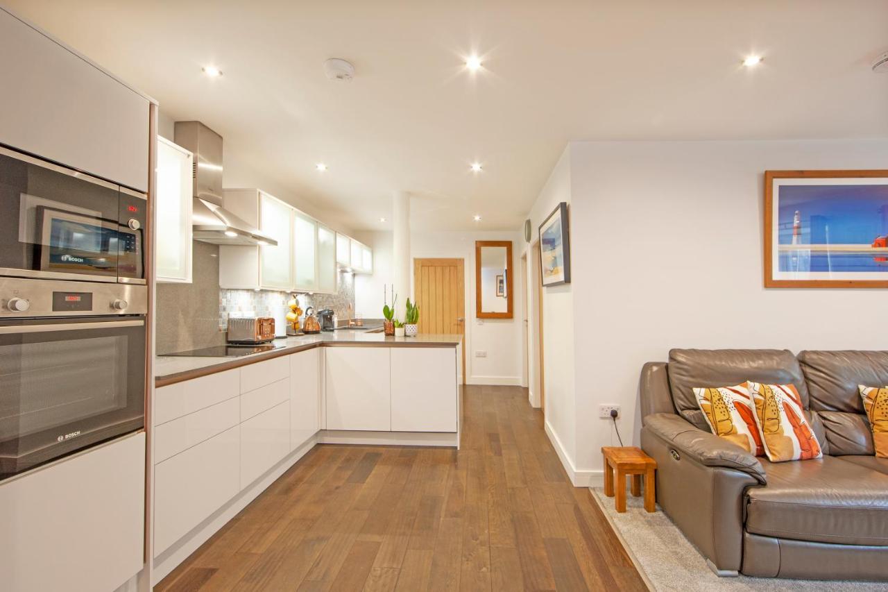 Premium 2 Bed Apt 1St Floor Sleeps 4 Adults In Oban Town Zewnętrze zdjęcie