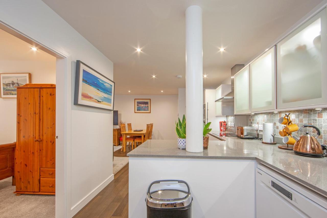 Premium 2 Bed Apt 1St Floor Sleeps 4 Adults In Oban Town Zewnętrze zdjęcie